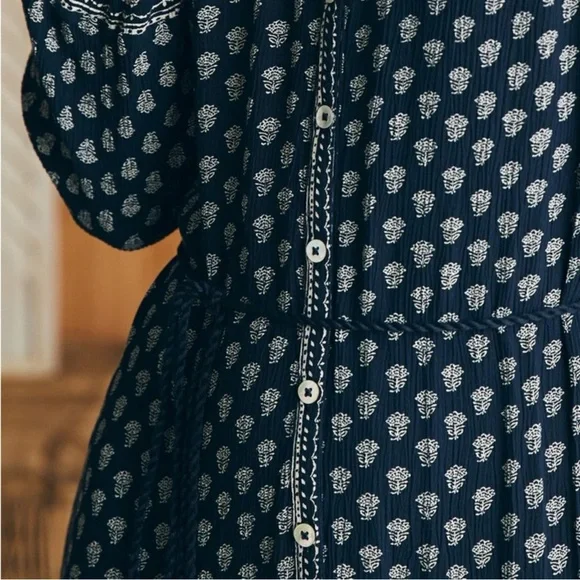 Faherty | Orinda Short Sleeve Maxi Dress in Lotus Floral Print - XXS - Picture 4 of 10